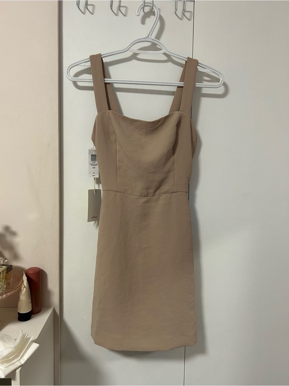Aritzia Wilfred Aperature Tie-Back Dress